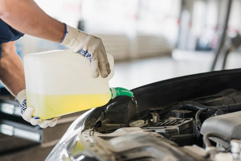 peut on melanger liquide de refroidissement rose et jaune
