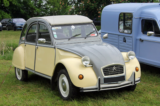 citroen dolly 2cv​ grise et beige
