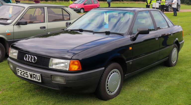 Audi 80 sedan