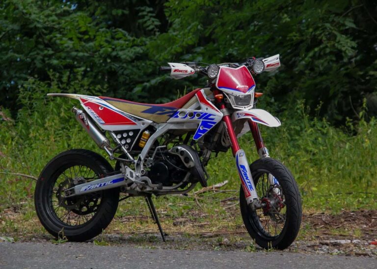 Moto 50cc a 14 ans 1