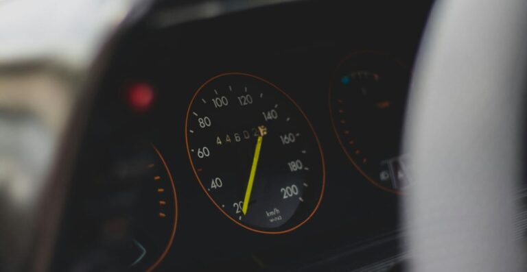 130 mph en kmh